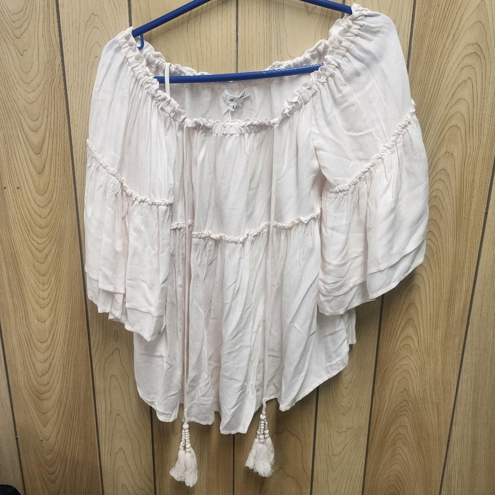 On The Road Cream Off-Shoulder Women's Top - Picture 3 of 4